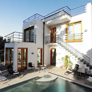 Family With Sea View In Torre Colonna-sperone Villa